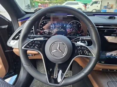 Mercedes-Benz E-Class 2025, 25350 км, за 44236.31 USD - фото 13