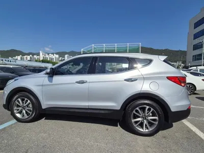 Hyundai Santafe 2015, 168550 км, за 6435.67 USD