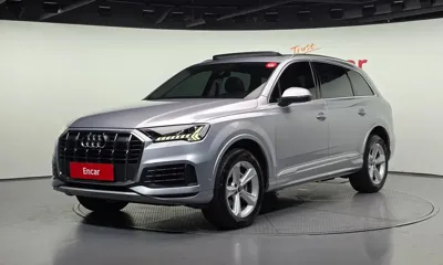 Audi Q7 · 2022 год
