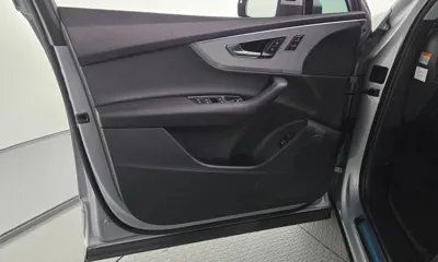 Audi Q7 2022, 72430 км, за 28424.13 USD - фото 24