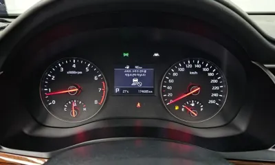 Kia K7 2016, 174685 км, за 5579.62 USD - фото 8