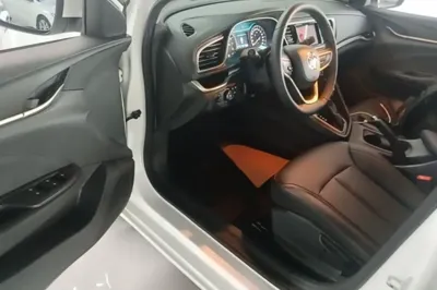 Buick GT 2021, 84400 км, за 7448 USD - фото 18