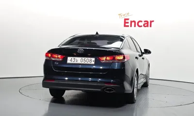 Kia K5 2016, 79824 км, за 5980.63 USD