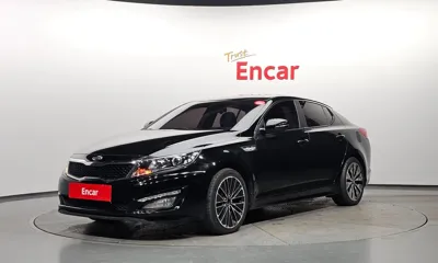 Kia K5 · 2011 год