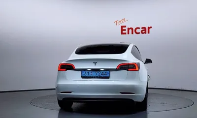 Tesla Model 3 2022, 19022 км, за 26847.84 USD