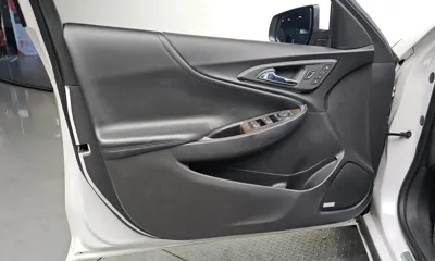 ChevroletGMDaewoo Malibu 2017, 121269 км, за 4951.09 USD - фото 24