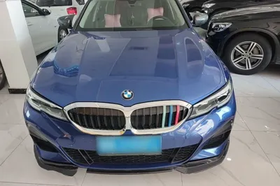 BMW 3 Series 2020, 80200 км, за 22151 USD