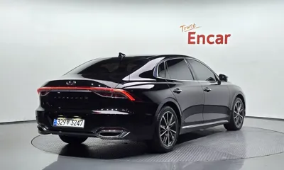 Hyundai Grandeur 2022, 140894 км, за 12026.26 USD