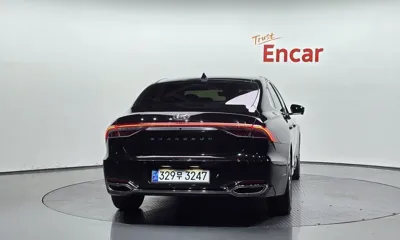 Hyundai Grandeur 2022, 140894 км, за 12026.26 USD