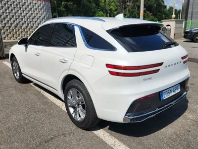 Genesis GV70 2025, 1450 км, за 20482.32 USD