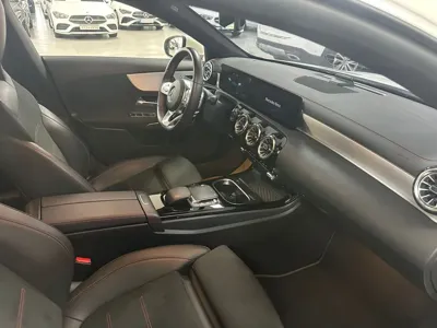 Mercedes-Benz CLA-Class 2023, 32990 км, за 25768.08 USD - фото 9