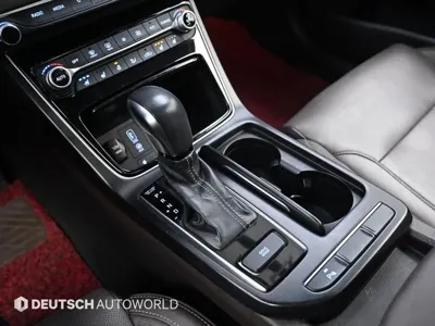 Hyundai Grandeur 2018, 45877 км, за 11093.61 USD - фото 9