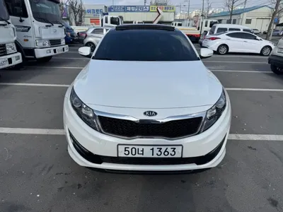 Kia K5 2011, 168359 км, за 2841.1 USD
