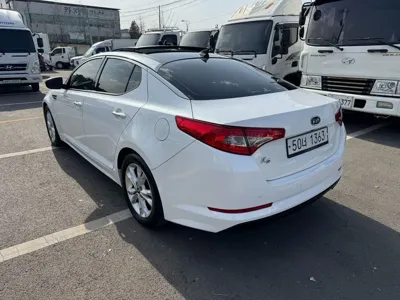 Kia K5 2011, 168359 км, за 2841.1 USD