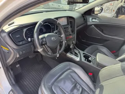 Kia K5 2011, 168359 км, за 2841.1 USD - фото 17