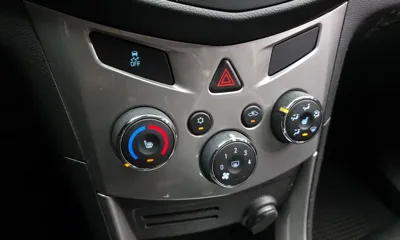 ChevroletGMDaewoo Trax 2015, 102131 км, за 2930.26 USD - фото 17