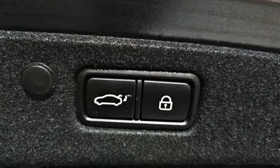 Hyundai Grandeur 2022, 66210 км, за 17264.01 USD - фото 20