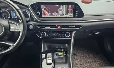 Hyundai Sonata 2020, 113450 км, за 8402.26 USD - фото 16