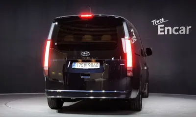 Hyundai Staria 2022, 71639 км, за 21788.06 USD