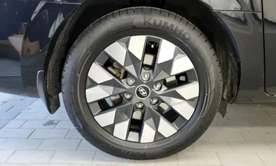 Hyundai Staria 2022, 71639 км, за 21788.06 USD