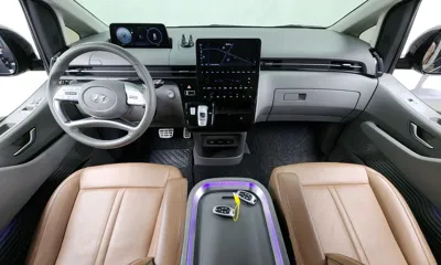 Hyundai Staria 2022, 71639 км, за 21788.06 USD - фото 7