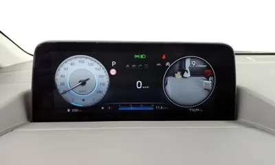 Hyundai Staria 2022, 71639 км, за 21788.06 USD - фото 8