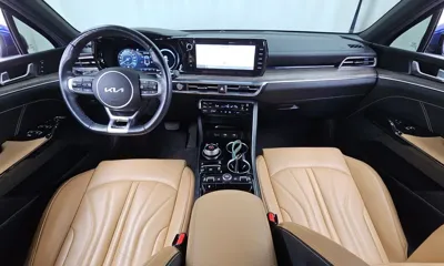 Kia K5 2023, 58717 км, за 15504.89 USD - фото 7