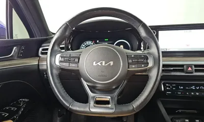 Kia K5 2023, 58717 км, за 15504.89 USD - фото 13