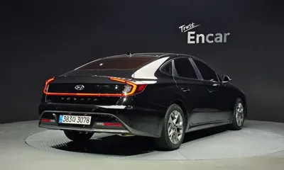 Hyundai Sonata 2020, 126355 км, за 8133.1 USD