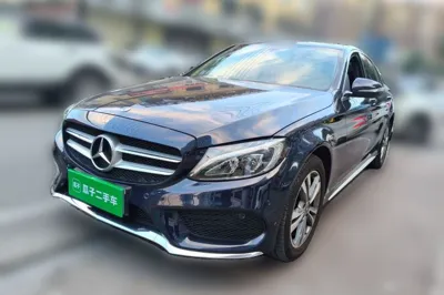 Mercedes-Benz C-Class · 2017 год