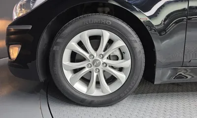 Hyundai Genesis 2012, 63423 км, за 3880.56 USD