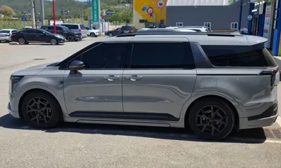Kia Canival · 2025 год