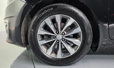 Kia Canival 2018, 159778 км, за 5244.85 USD
