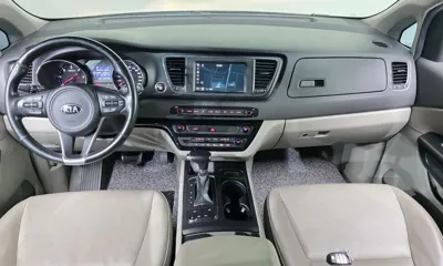 Kia Canival 2018, 159778 км, за 5244.85 USD - фото 7
