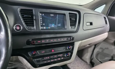 Kia Canival 2018, 159778 км, за 5244.85 USD - фото 15