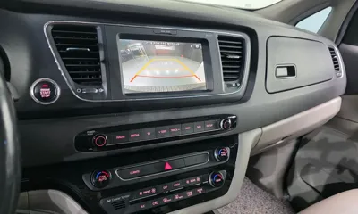 Kia Canival 2018, 159778 км, за 5244.85 USD - фото 16