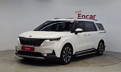 Kia Canival · 2021 год