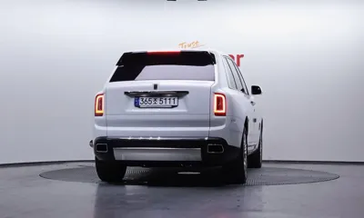 Rolls-Royce Cullinan 2024, 11974 км, за 303924.64 USD