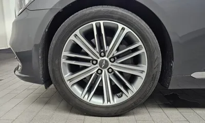 Genesis G80 2017, 237215 км, за 5194.04 USD