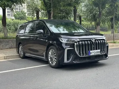 Voyah Dreamer 2024, 30000 км, за 26485.65 USD