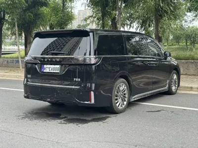 Voyah Dreamer 2024, 30000 км, за 26485.65 USD