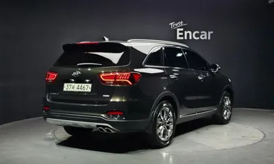 Kia Sorento 2019, 125036 км, за 10939.63 USD