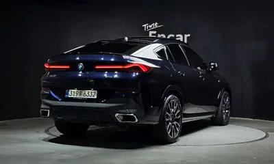 BMW X6 2026, 5428 км, за 87256.59 USD