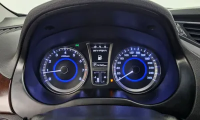 Hyundai Grandeur 2015, 147843 км, за 3277.72 USD - фото 8