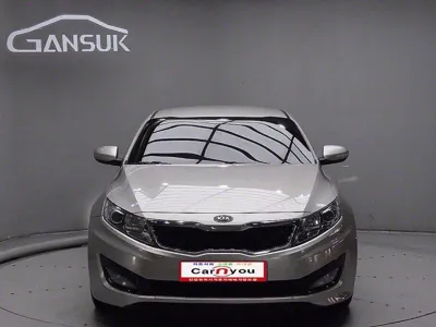 Kia K5 · 2011 год