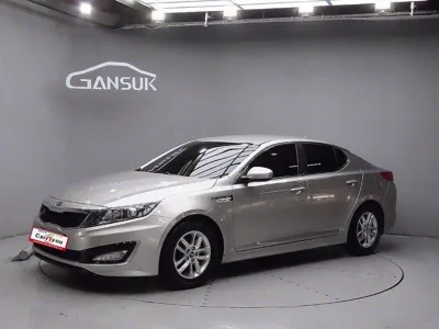 Kia K5 2011, 172603 км, за 1641.07 USD