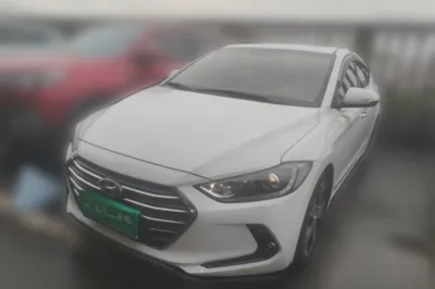 Hyundai Elantra (6th Generation