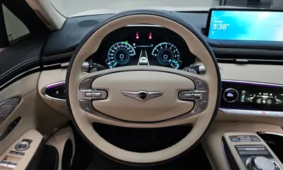 Genesis GV70 2023, 46855 км, за 27887.92 USD - фото 13