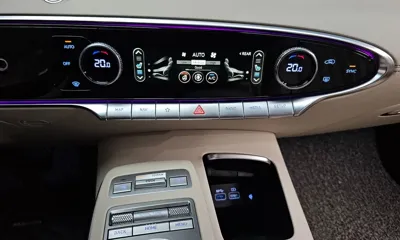 Genesis GV70 2023, 46855 км, за 27887.92 USD - фото 30