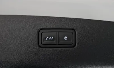 Genesis GV70 2023, 46855 км, за 27887.92 USD - фото 35